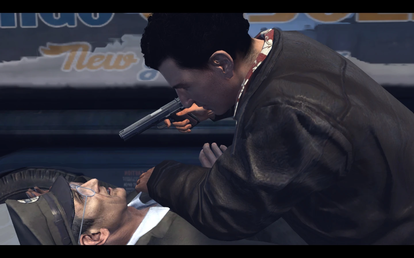 Mafia II: Joe's Adventures - Joe trzyma wroga na muszce